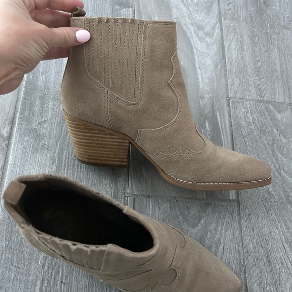 Sam Edelman Tan Suede Ankle Boots - Picture 3 of 5